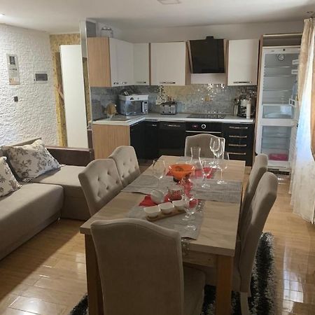 Bella Casa Apartments Făgăraş Extérieur photo