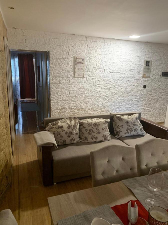 Bella Casa Apartments Făgăraş Extérieur photo
